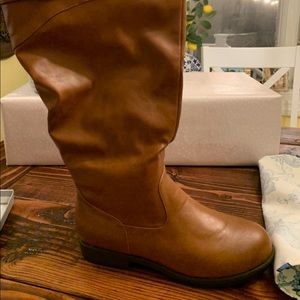 *New In Box* Chestnut Wide Calf Riding Boot